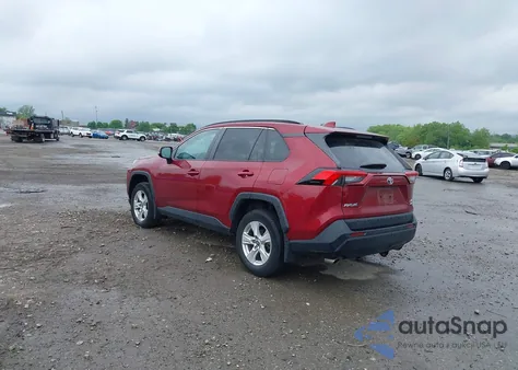 2021 Toyota Rav4 Xle из США, поврежденный, VIN 2T3P1RFV1MW195126